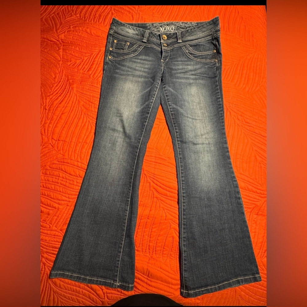 XOXO classic woman juniors blue flared/ boot cut jeans size 13/14
